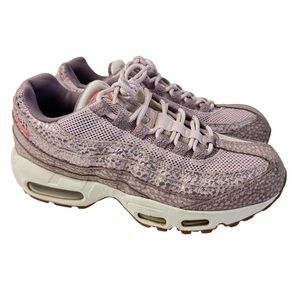 NIKE AIR MAX 95 PRM SZ12 SAFARI PURPLE BLEACHED LILAC PLUM 807443-500 SIZE 9